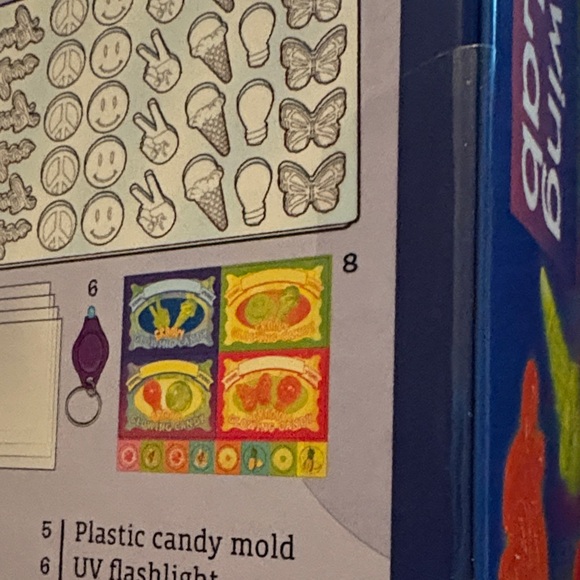 Groovy Glowing Candy Lab - Multicolor - Picture 3 of 3